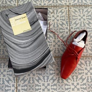 Beautiful orange/red Jeffery Campbell oxfords